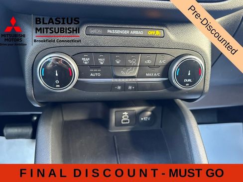 Used 2025 Ford Escape ST-Line FWD image 26