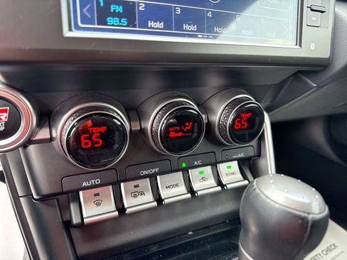 Certified 2023 Toyota GR86 Premium w/ ALL Weather Mat Package (TMS) RWD image 16