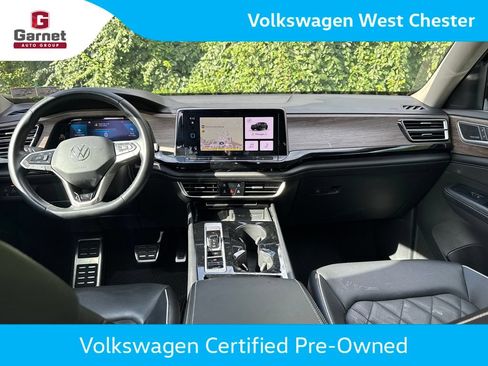 Used 2024 Volkswagen Atlas SEL Premium R-Line AWD/4WD image 13