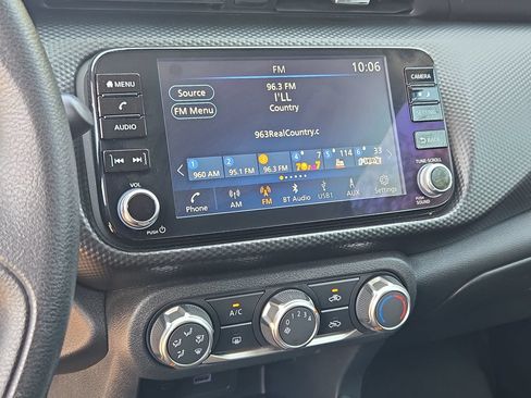 Certified 2023 Nissan Kicks SV FWD image 19