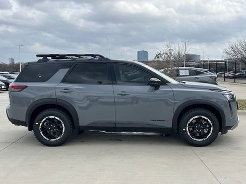 New 2026 Nissan Pathfinder Rock Creek image 3