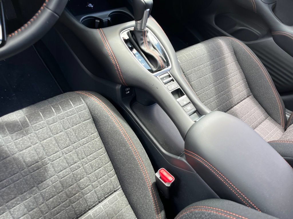 Certified 2027 Honda HR-V Sport image 21