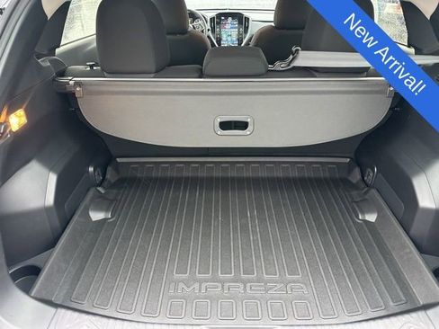 Used 2025 Subaru Impreza 2.0i Sport image 9