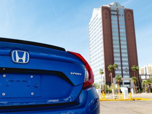 Used 2019 Honda Civic Sport image 10