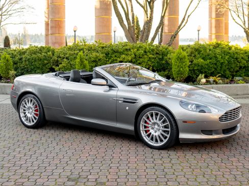Used 2009 Aston Martin DB9 Volante RWD image 51