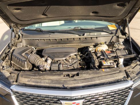 Used 2020 Cadillac XT6 Premium Luxury image 23