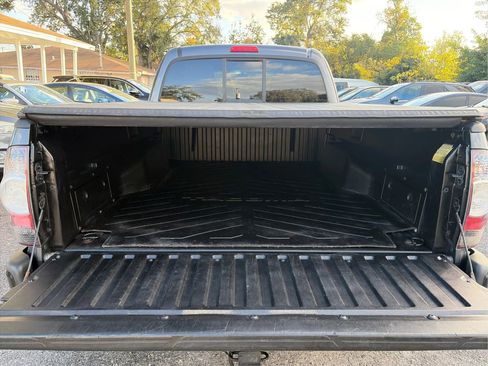Used 2011 Toyota Tacoma 4x4 Access Cab image 15