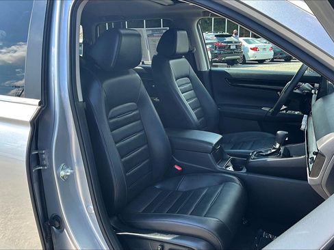 Used 2025 Honda CR-V EX-L image 7