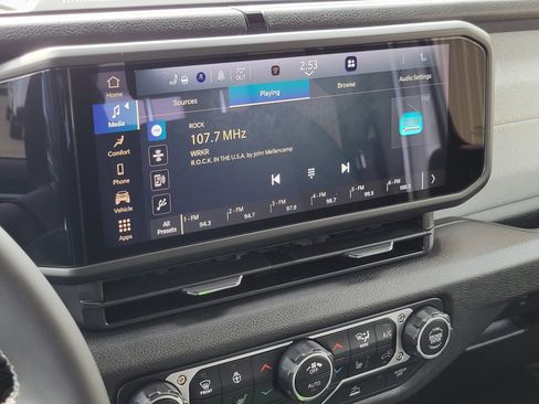 Used 2025 Jeep Wrangler Unlimited Sport S 4xe image 13