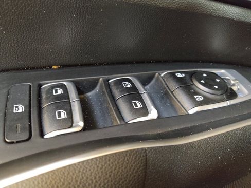 Used 2022 Kia Sorento LX FWD image 27