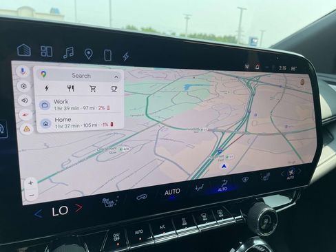 Used 2024 Chevrolet Blazer EV LT image 22