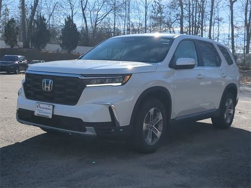 New 2025 Honda Pilot EX-L image 7