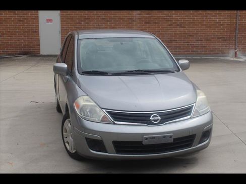 Used 2010 Nissan Versa 1.8 S w/ PWR Plus Pkg image 1