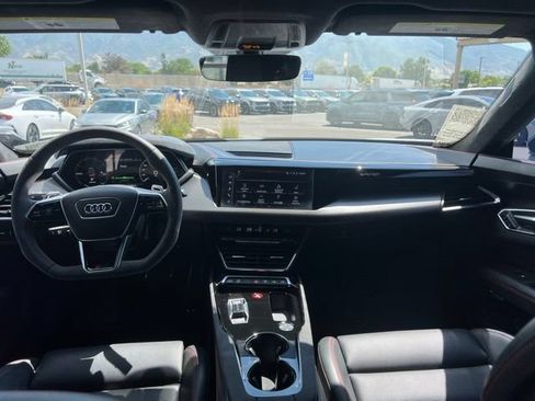 Used 2022 Audi RS e-tron GT w/ Year 1 Package AWD/4WD image 20