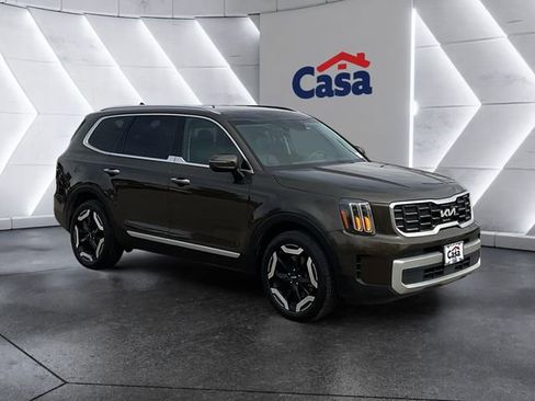Certified 2024 Kia Telluride S w/ S Sunroof Package AWD/4WD image 1