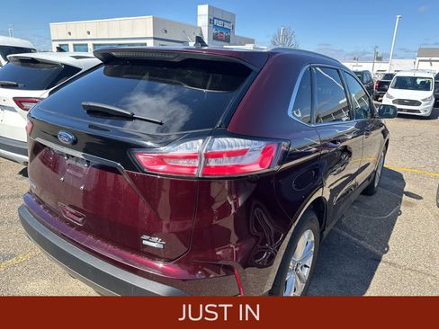 Used 2020 Ford Edge SEL w/ Convenience Package image 10