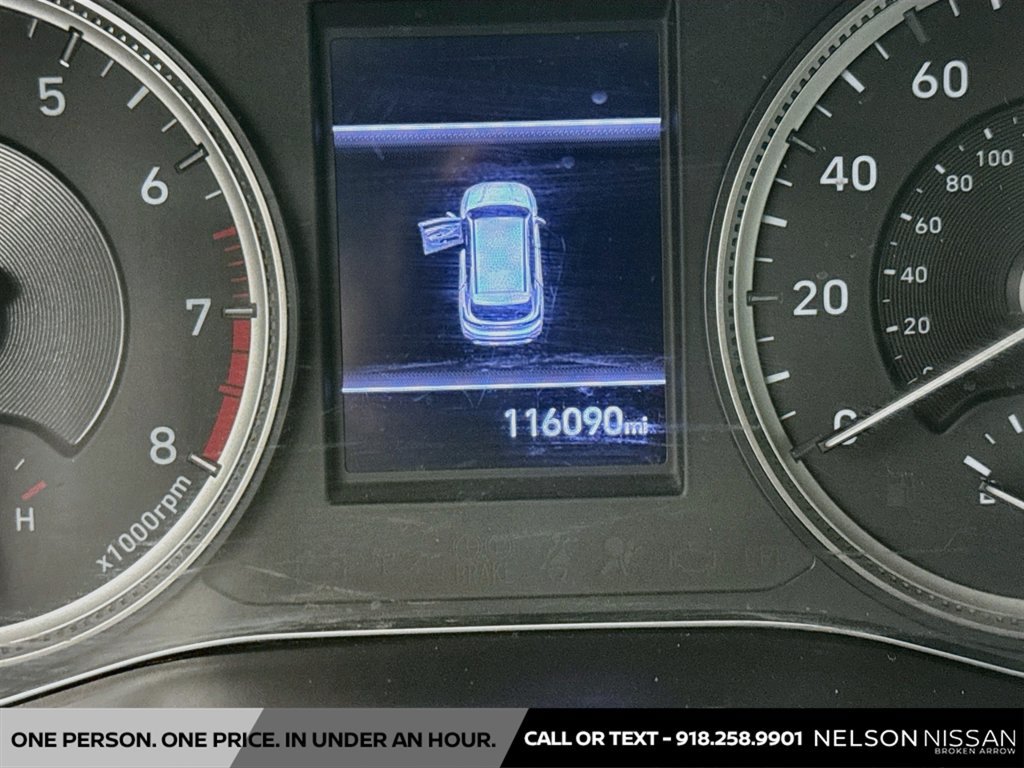 Used 2019 Hyundai Santa Fe SE FWD image 12