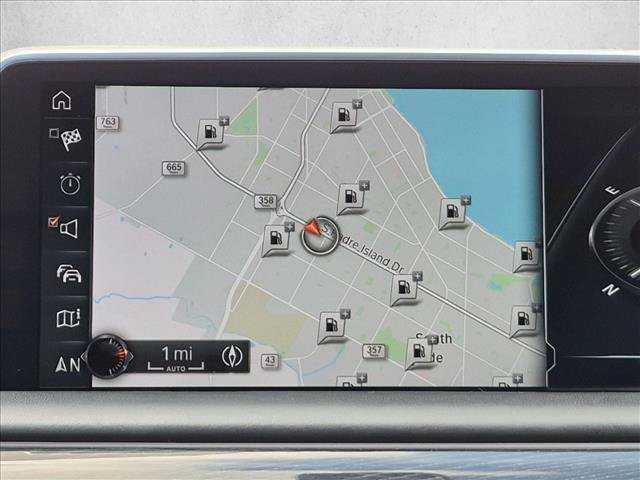 Used 2017 BMW 740i RWD image 13