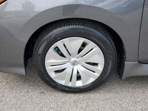 Certified 2024 Nissan Leaf S FWD image 10