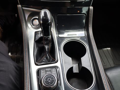 Used 2020 Nissan Maxima SR w/ Sport Mat Group FWD image 52