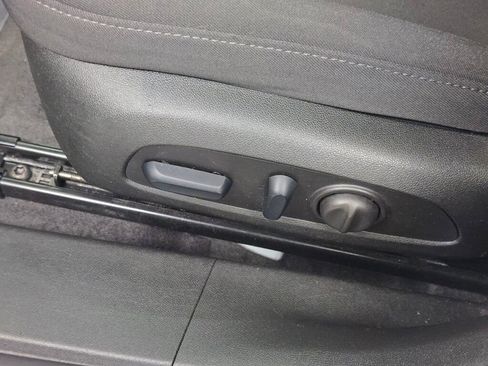 Used 2024 Chevrolet Malibu LT image 24