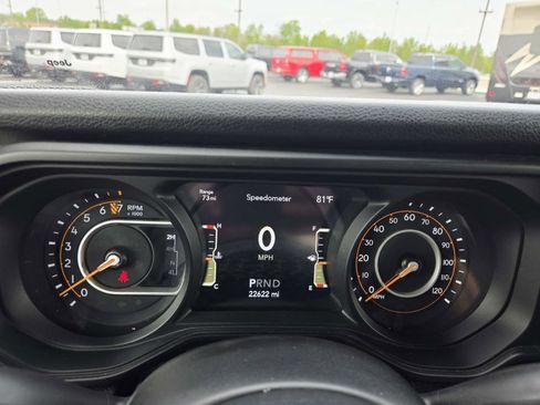Used 2024 Jeep Gladiator Sport image 26