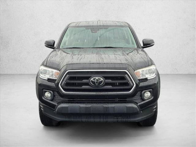 Used 2022 Toyota Tacoma SR5 w/ Technology Package RWD image 2