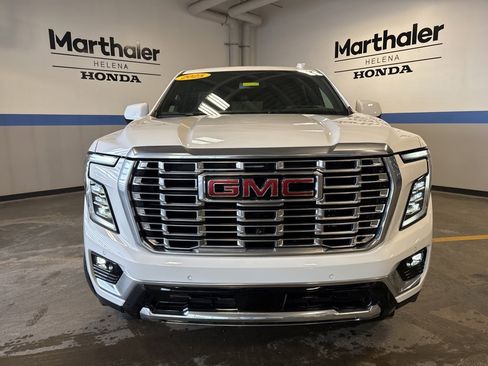 Used 2025 GMC Yukon XL Denali image 2