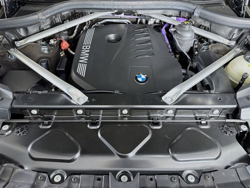 Certified 2023 BMW X7 xDrive40i image 32