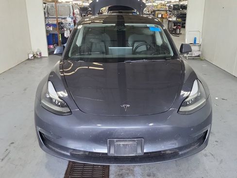 Used 2022 Tesla Model 3 Long Range AWD/4WD image 2