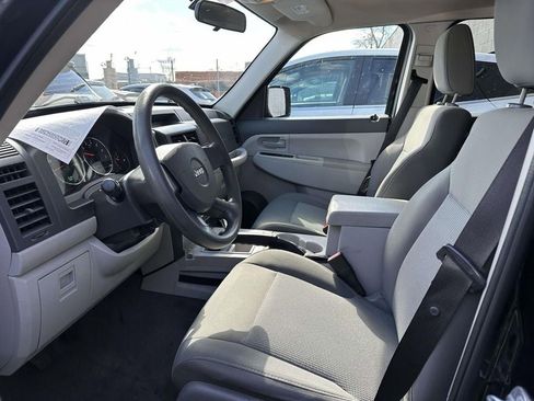 Used 2008 Jeep Liberty Sport w/ Popular Equipment Group image 9