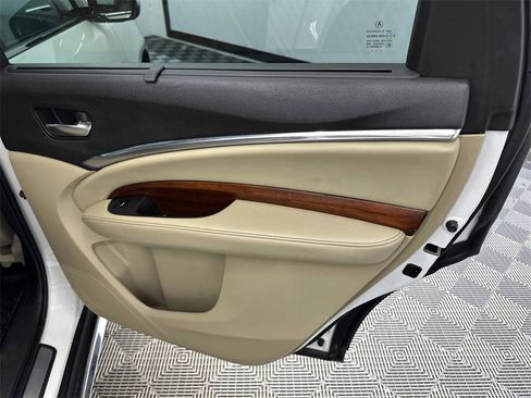 Used 2018 Acura MDX FWD w/ Advance & Entertainment image 18