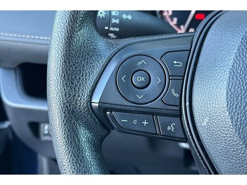 Certified 2024 Toyota RAV4 XLE image 28