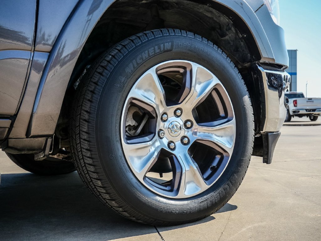 Used 2021 RAM 1500 Laramie RWD image 9