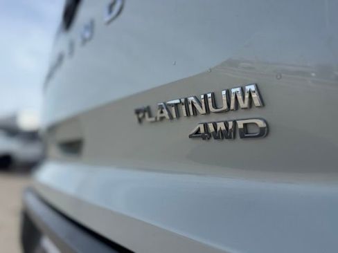 Used 2023 Nissan Pathfinder Platinum w/ Cargo Package image 7