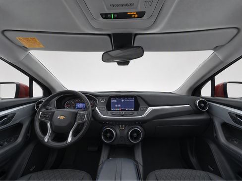 Used 2022 Chevrolet Blazer LT FWD image 17
