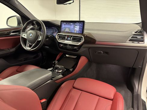 Certified 2025 BMW X4 xDrive30i AWD/4WD image 30