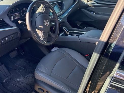 Used 2021 Buick Enclave Essence w/ Sound and Sites Package image 3