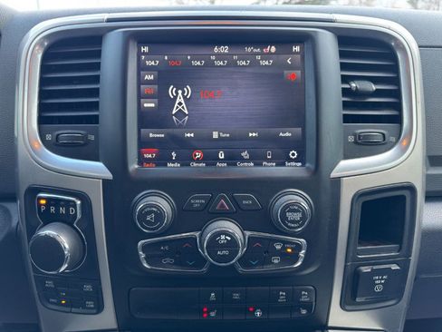 Used 2018 RAM 1500 Big Horn image 21