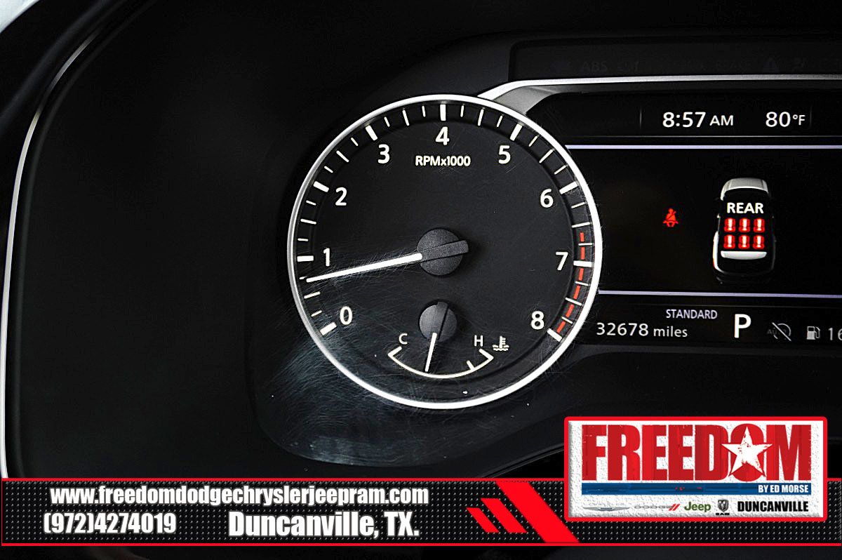 Used 2024 Nissan Pathfinder SV FWD image 30