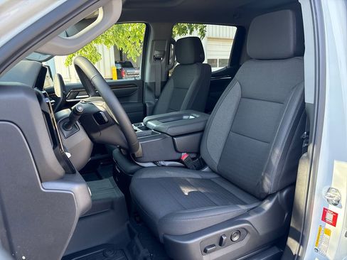 New 2026 GMC Sierra 1500 Elevation w/ X31 Off-Road Package AWD/4WD image 16