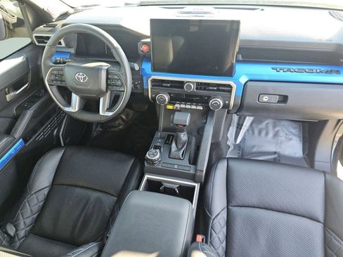 Used 2024 Toyota Tacoma TRD Off-Road image 29