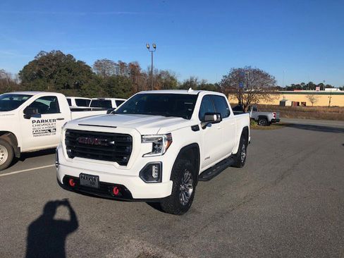 Used 2021 GMC Sierra 1500 AT4 image 2