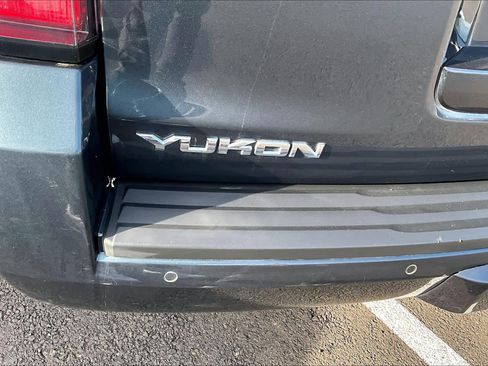 Used 2020 GMC Yukon SLT w/ HD Trailering Package image 30