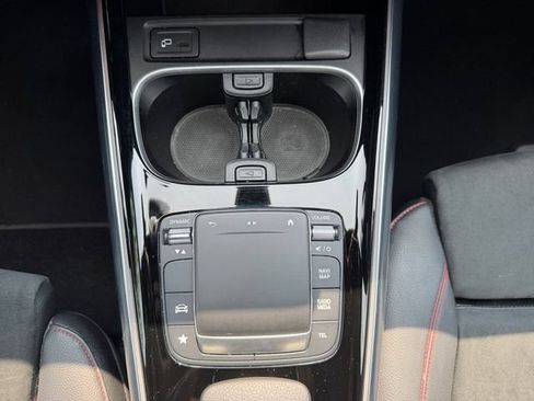 Certified 2023 Mercedes-Benz GLA 250 4MATIC image 18