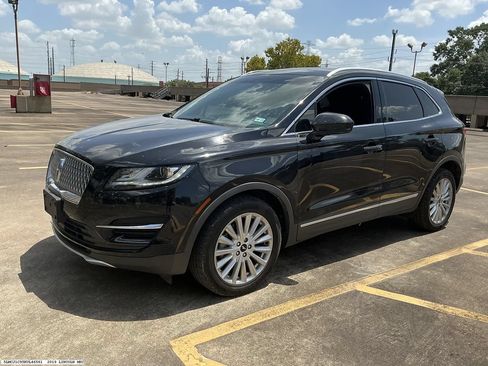 Used 2019 Lincoln MKC Premiere FWD image 4