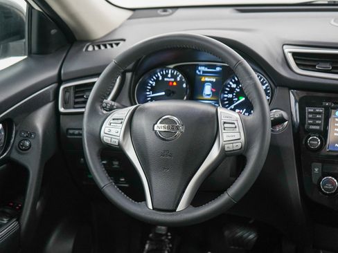 Used 2016 Nissan Rogue SL w/ SL Premium Package AWD/4WD image 14