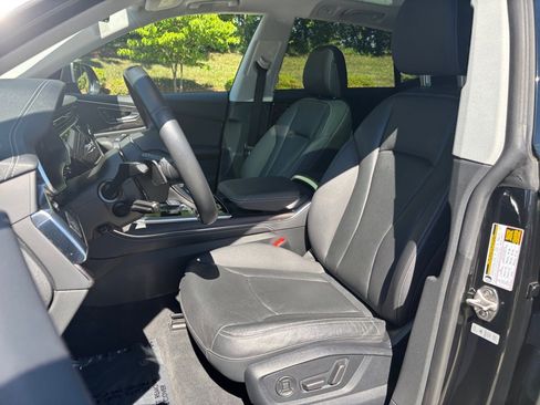 Used 2023 Audi Q8 Premium Plus AWD/4WD image 28