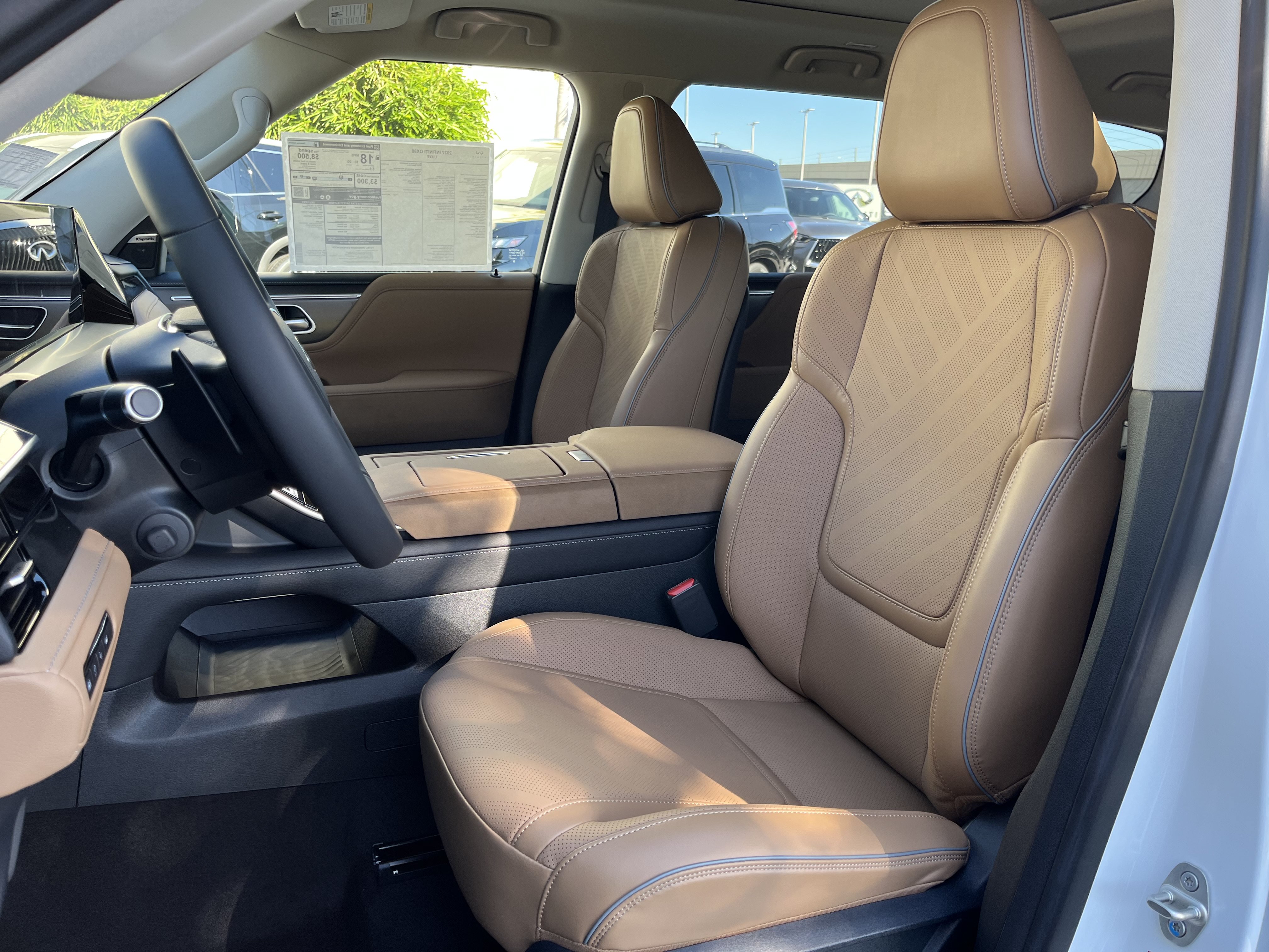 New 2027 INFINITI QX80 Luxe w/ Cargo Package RWD image 12