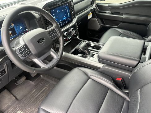 Used 2025 Ford F150 Lariat w/ Equipment Group 501A Mid AWD/4WD image 10